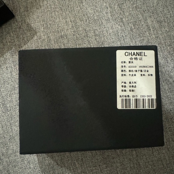 Brand New Blue Cardholder Wallet - Received as Gift ❌ Not the Brand Likely! - Picture 8 of 8